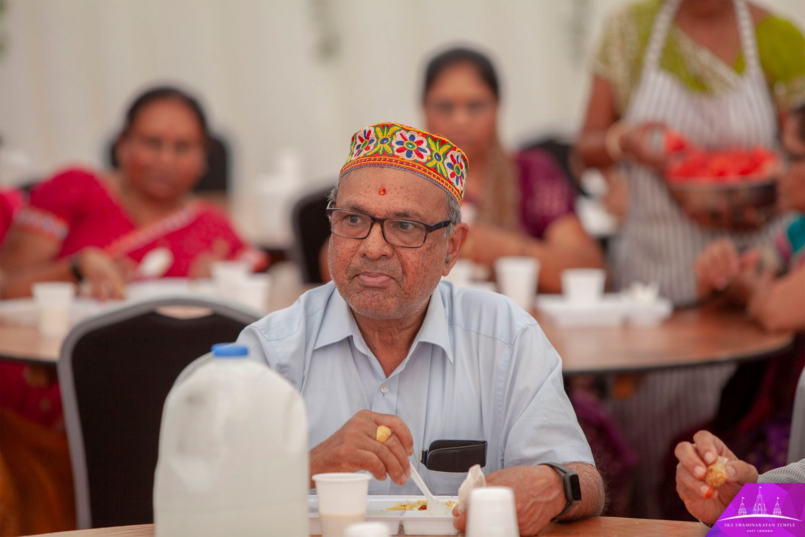 ©1987-2017 SKS Swaminarayan Temple East London